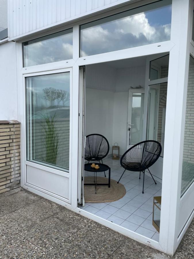 Juna Laboe Extérieur photo